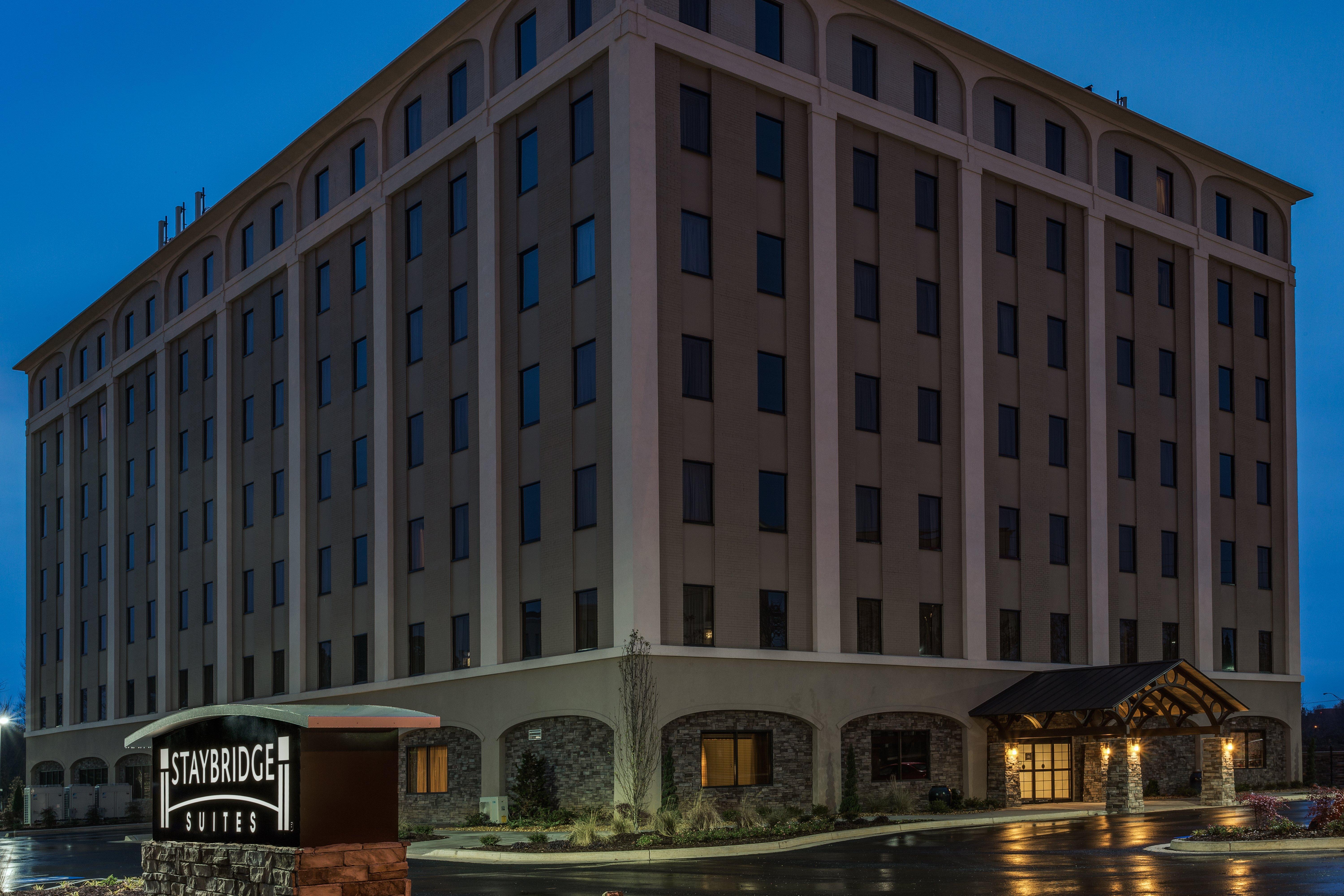 Staybridge Suites Atlanta Airport College Park Exterior photo